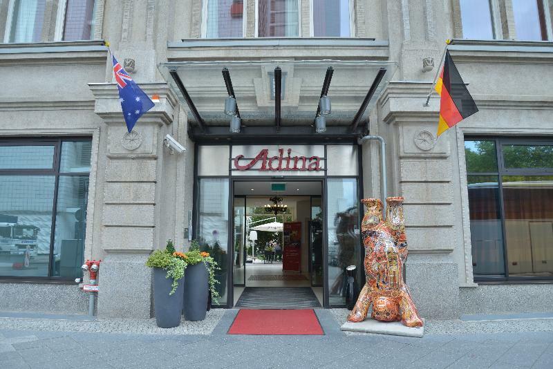 Adina Apartment Hotel Berlin Checkpoint Charlie Exterior photo